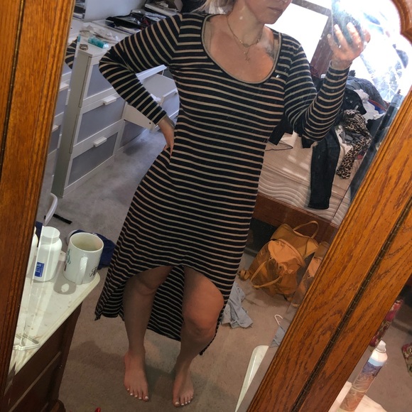 BCBGMaxAzria Dresses & Skirts - BCBGmaxazria medium dress